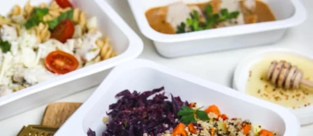 Ile kosztuje catering do domu? Poznaj ceny i ukryte koszty Ile kosztuje catering do domu? Poznaj ceny i ukryte koszty