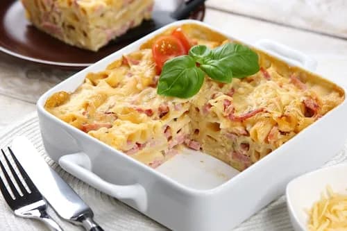 Z czym zrobić makaron na obiad? Proste i smaczne przepisy na dania Z czym zrobić makaron na obiad? Proste i smaczne przepisy na dania